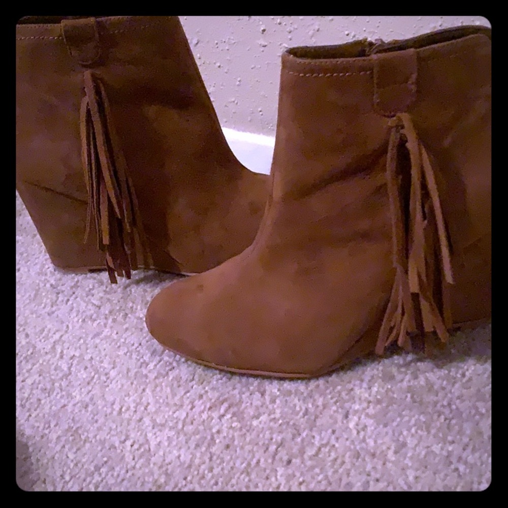 Booties/wedges